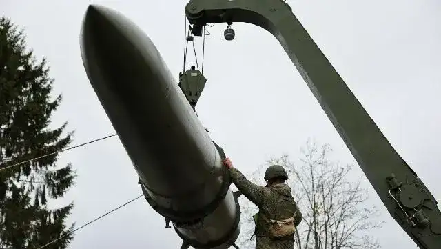 روسيا تستعد لبدء إنتاج صواريخ إسكندر 1000 الجديدة